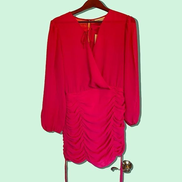 NWT Finders Keepers - Fuchsia Pink Pia Dress Rouched Long-Sleeve Minidress - M - Picture 3 of 13